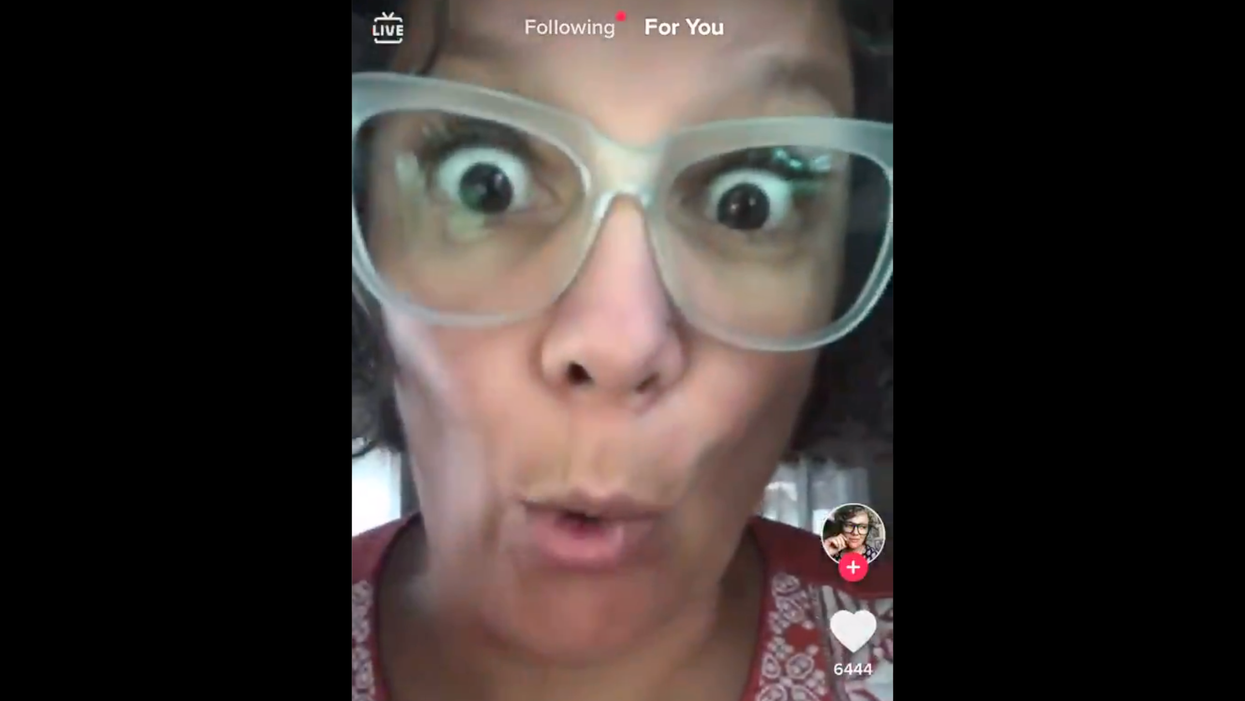 Unhinged Lady Cancels Family Doctor Because Doctor Disagrees with Media About Mask Mandates