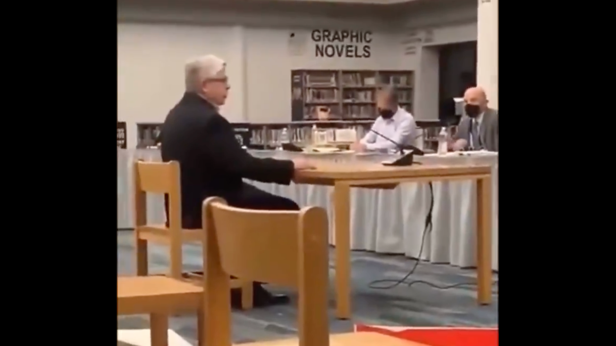 After Accusations of Distributing 'Child Pornography,' Mayor Gives School Board Choice: Resign or Be Charged