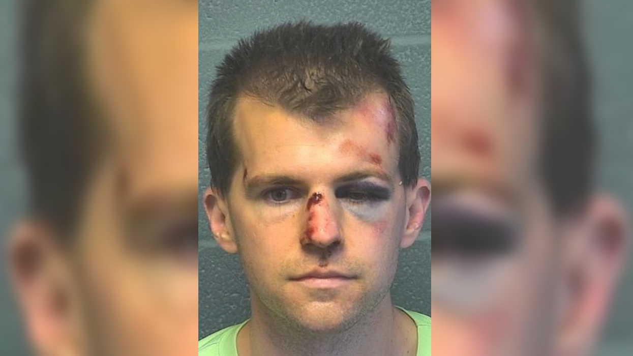 Dad Catches Creep Touching His 9-Year-Old Son, Proceeds to Break the Guy's Face