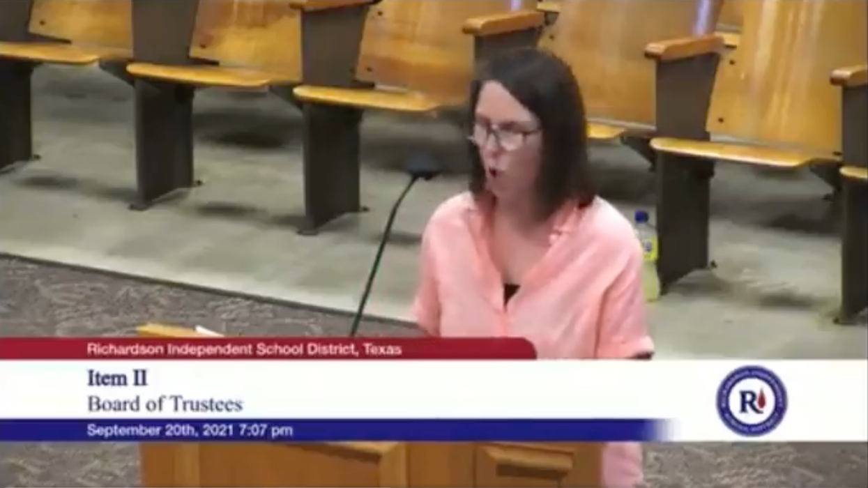 Crazy Lady Thinks Your Unmasked Kids Are Just Like 'Deadly Biological Weapons'