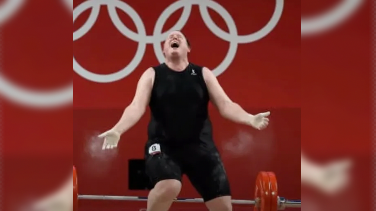 Failed Transgender Olympic Weightlifter Laurel Hubbard Named 'Sportswoman of the Year' for Some Reason