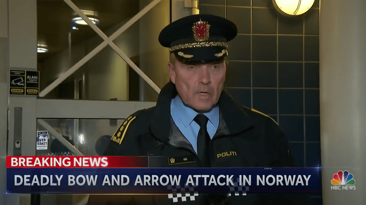 Man Armed with a BOW AND ARROW Kills 5, Injures 2 in 'Gruesome' Attack