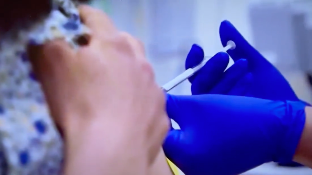 School Bribes Students With Pizza to Take Vaccine Without Parental Consent... and NOT Tell Their Parents