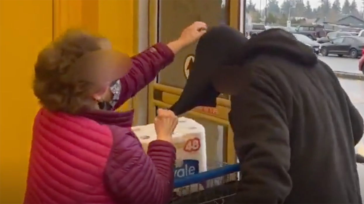 Watch: Old Lady gets fed up, stops shoplifter from leaving with a cart filled with stolen goods