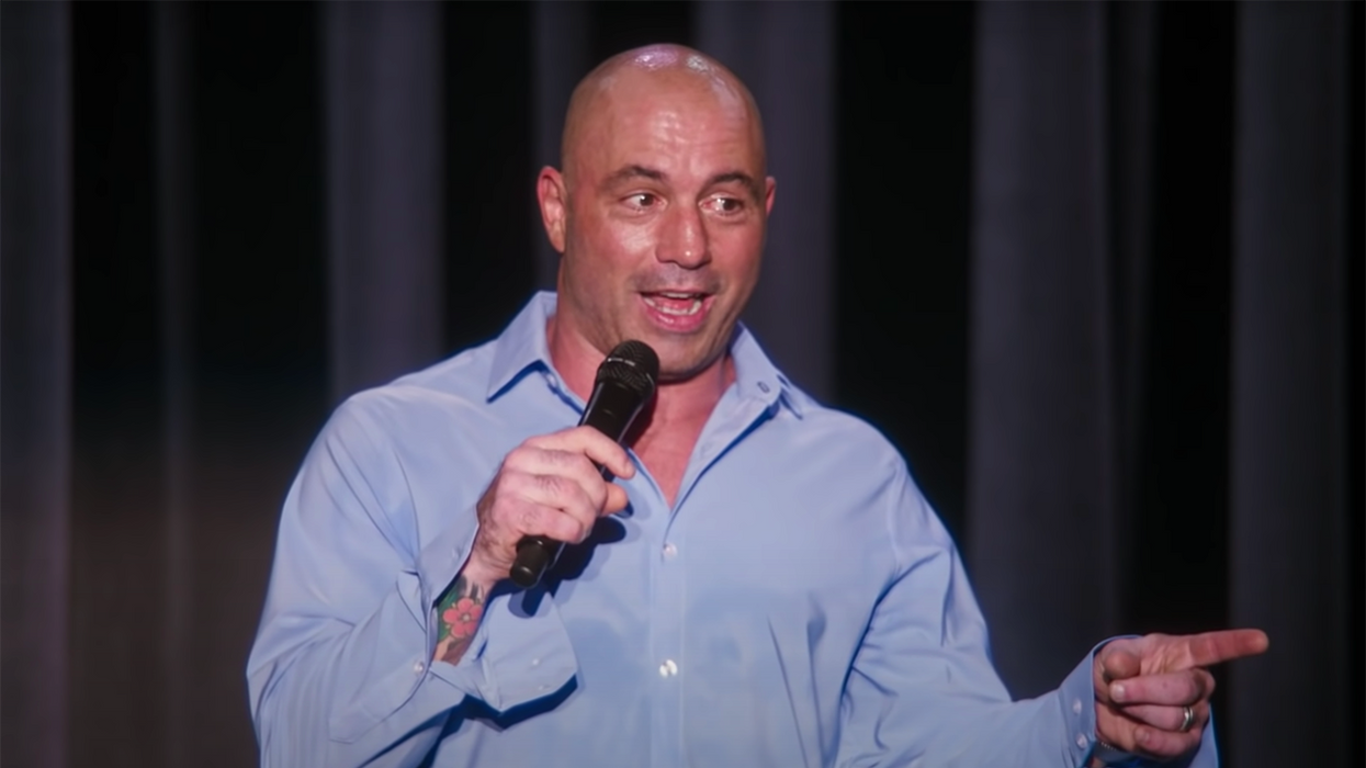 Joe Rogan Returns to Comedy Stages, Mocks Controversies and Media Outrage About Him