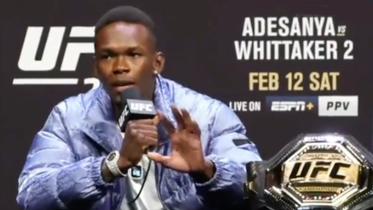 UFC Champion Gives Strong Defense of Joe Rogan: 'I'm Black, I Can Take This One'