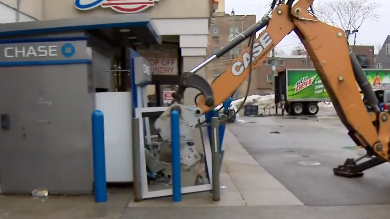 Watch: Chicago Thieves Steal Backhoe, Use It to Break Into ATM Machine With No One Noticing