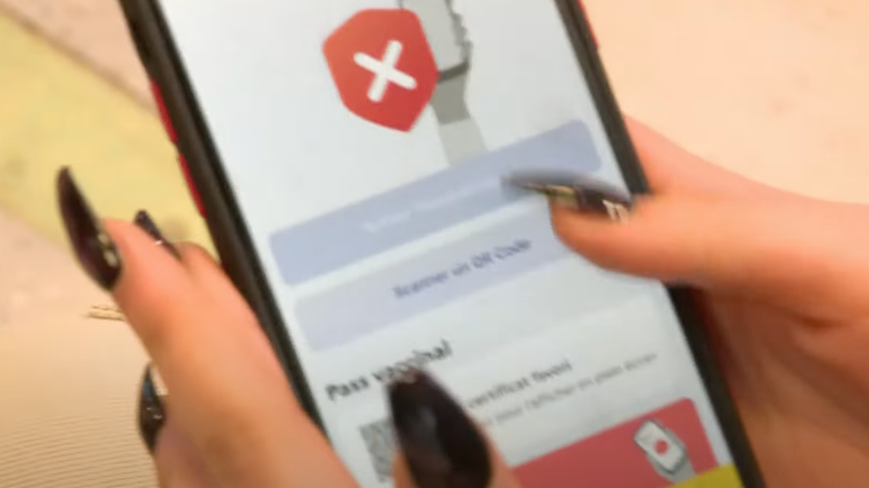 Watch: Government Deactivates Four Million Vaccine Passports Without Warning Over Lack of Booster