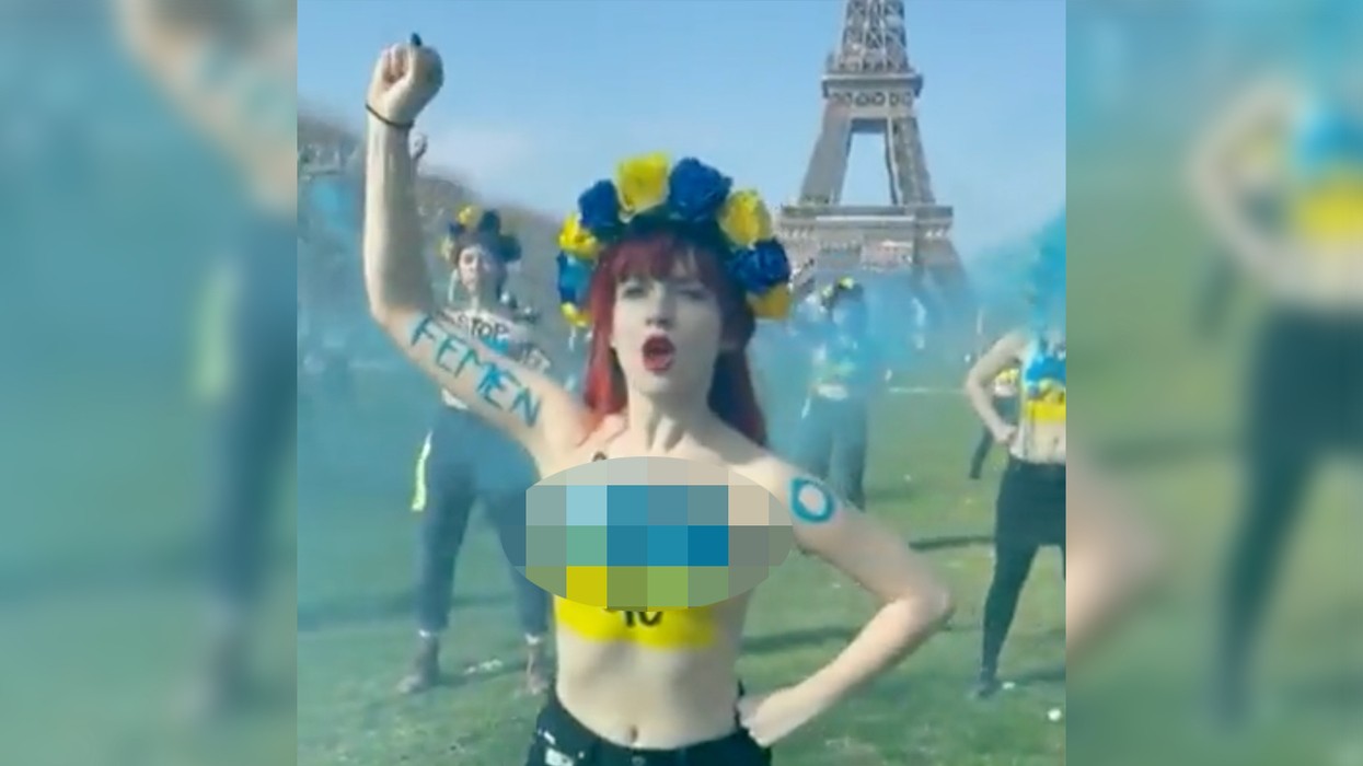 Feminists Show Solidarity for Brave Ukrainians, Express Anger Towards Putin By Going Topless