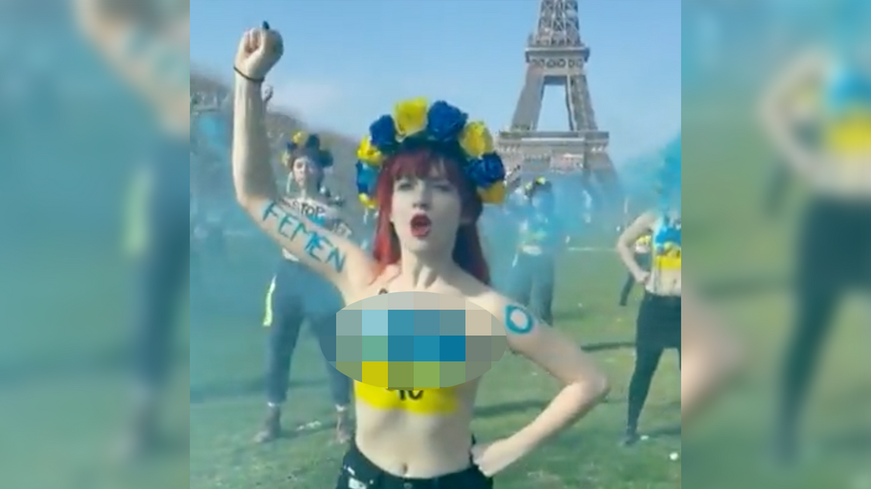 Feminists Show Solidarity for Brave Ukrainians, Express Anger Towards Putin By Going Topless