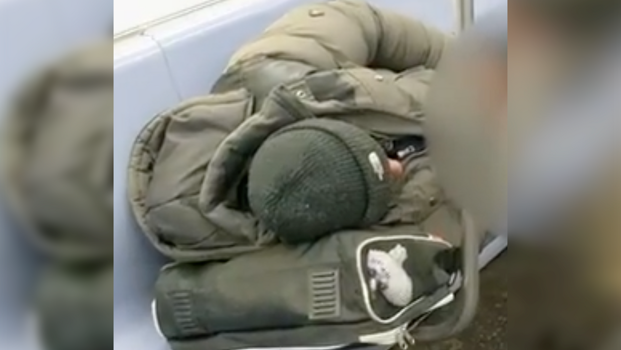 Man Relieves Himself on Subway, Watch How Used to It Other Commuters Are