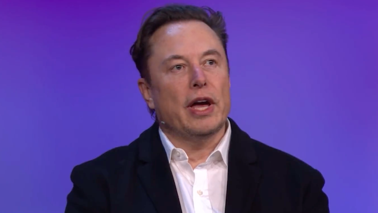 Elon Musk Does Live TEDtalk About Twitter Offer, Promises He Has 'a Plan B'