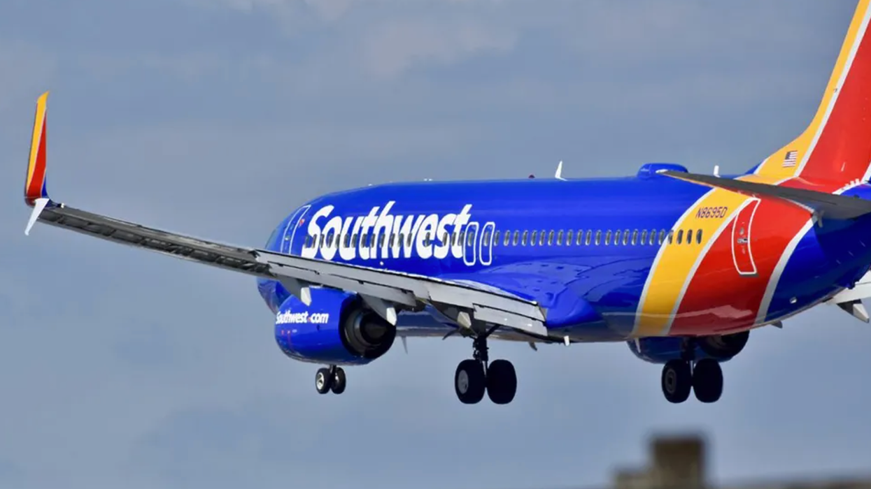 Man Masturbates Four Times on Southwest Flight, Tells FBI He Thought "It Was Kind of Kinky'