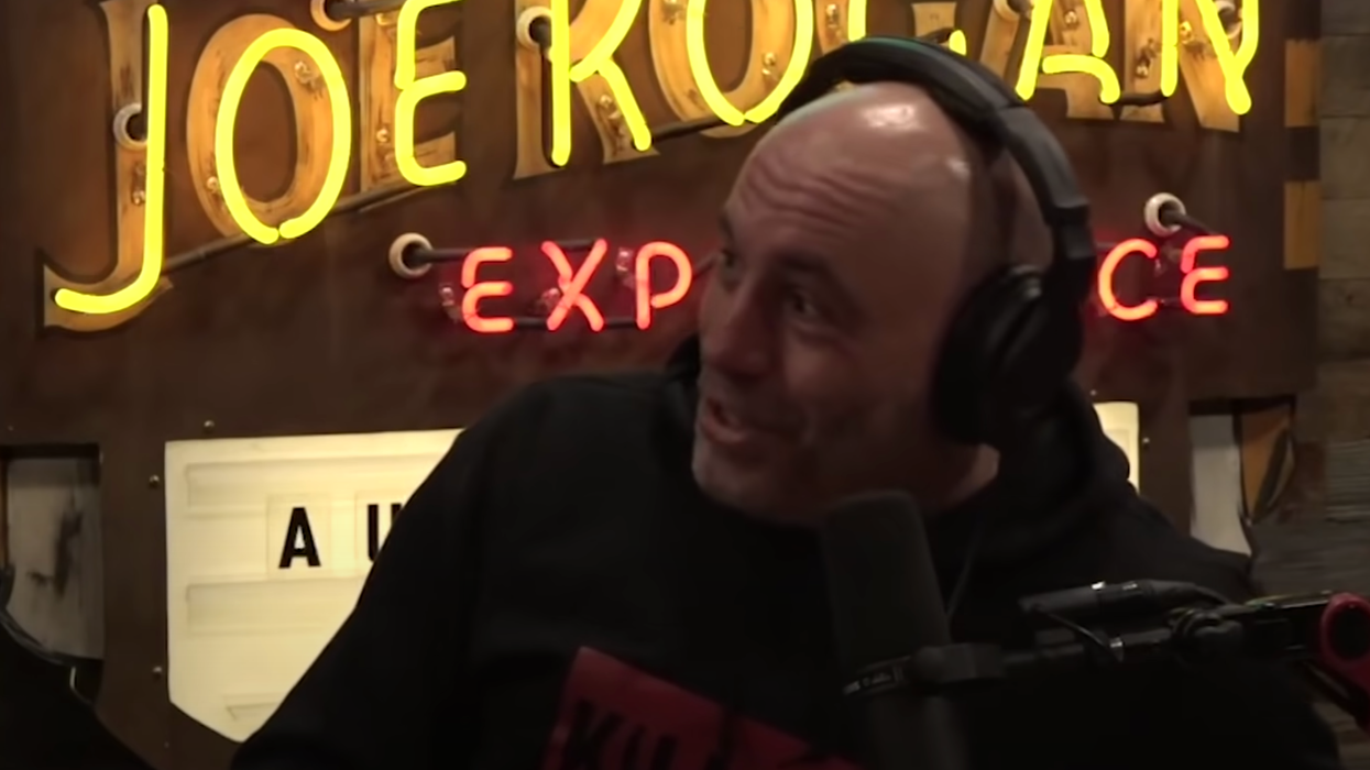 'It'll Change Everything': Joe Rogan Reacts to Elon Musk Buying Twitter Live as It Happens
