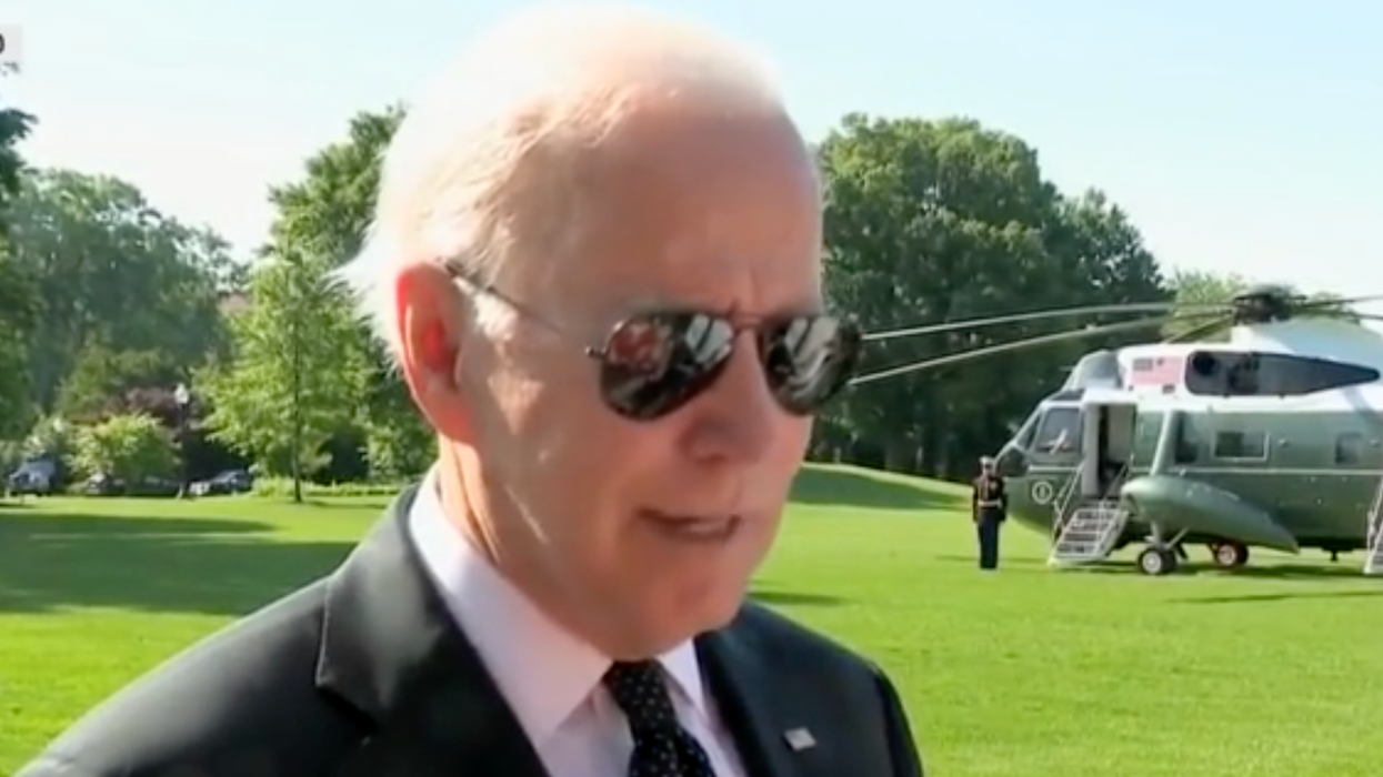 POTUS Hates It When WH Corrects Dumbs Things He Says, Says Dumb Things About Cannons and Second Amendment