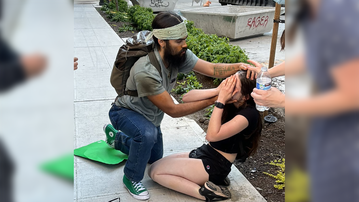 Mob of Male Pro-Choice Activists Attack, Pepper Spray Female Pro-Life Advocate