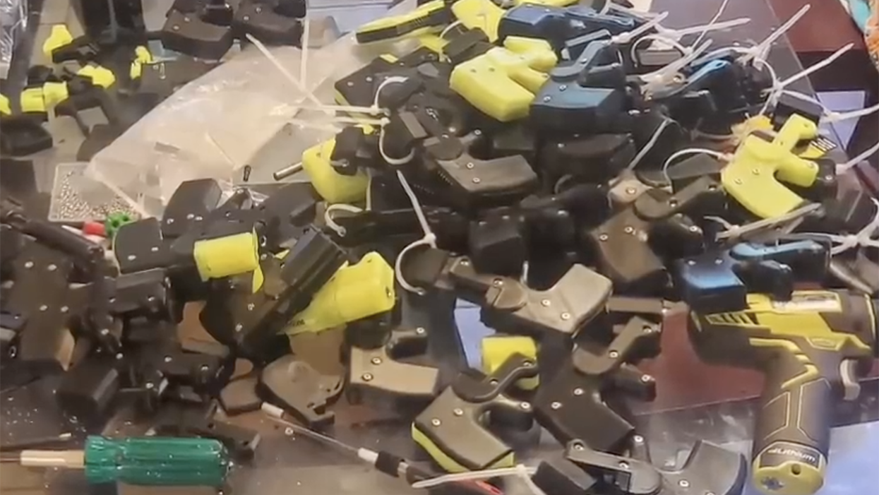 Watch: Legend uses 3D printer to profit, exposes unseriousness of taxpayer-funded gun buyback programs