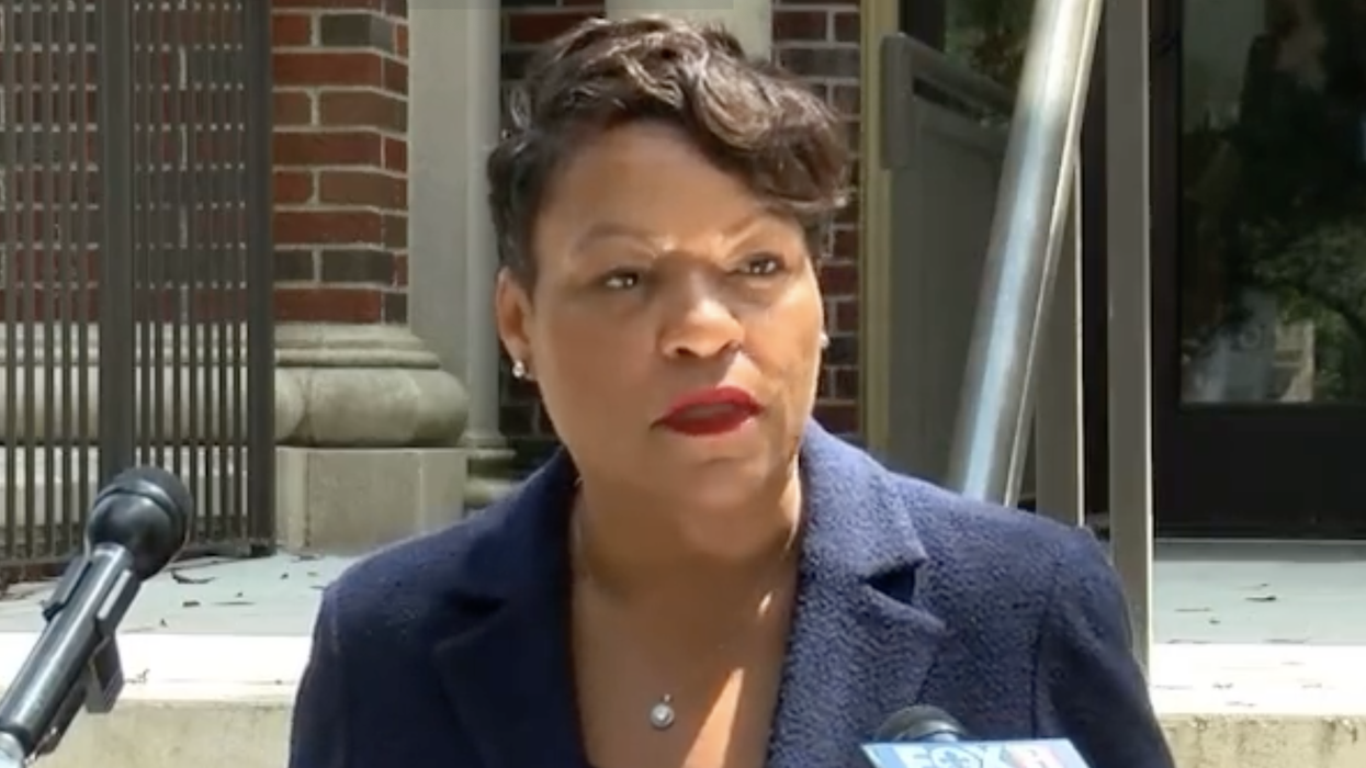 Democrat refuses to reimburse taxpayers for luxury flights, it's too dangerous for black women to fly coach