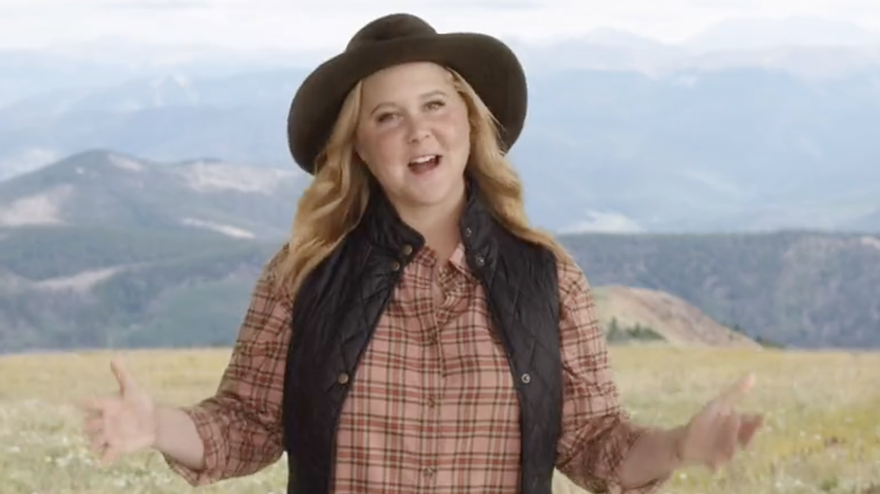 Watch: Amy Schumer airs an abortion tourism ad to promote an alleged comedy show