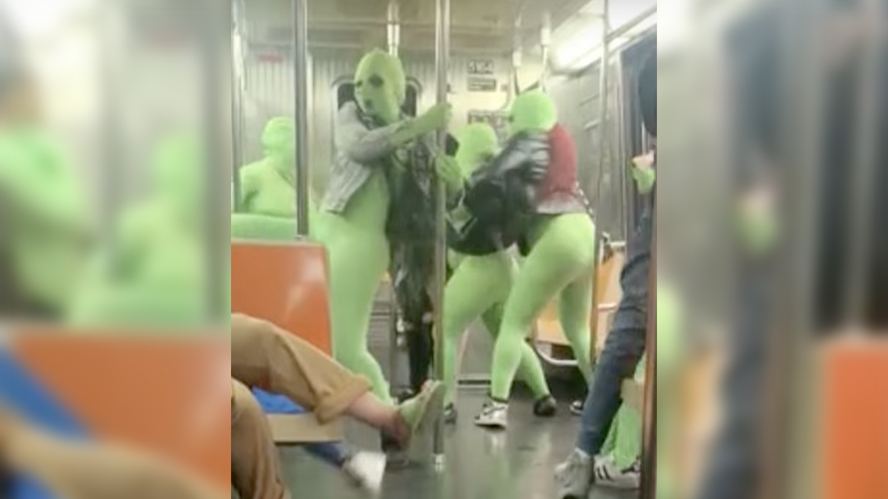 It's come to this: Gang of women dubbed 'Green Goblin Gang' terrorizes subway, brutally assault teens [Video]