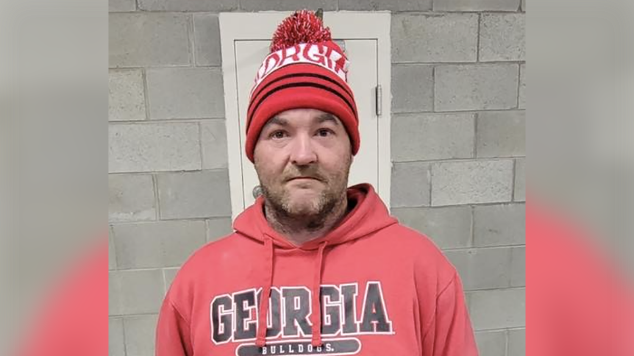 Worlds derpiest fugitive is captured after complaining on Facebook he's not on the sheriff's most wanted list