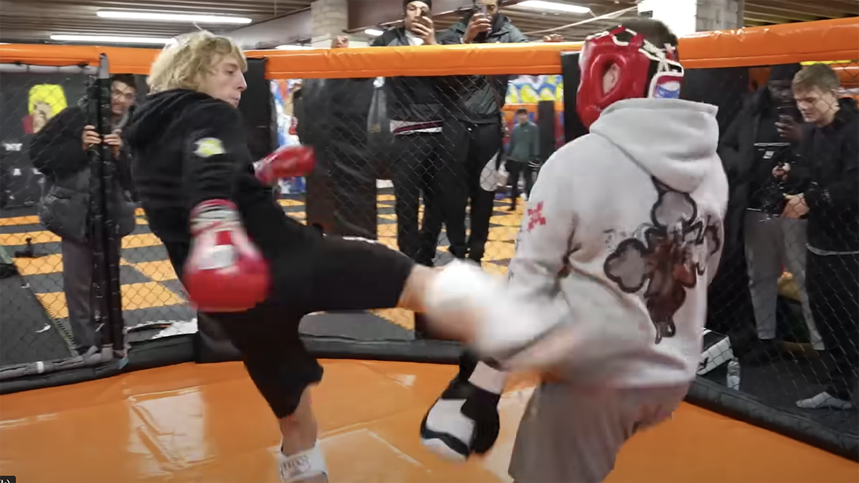 Watch: UFC star invites internet troll to man up in the cage, proceeds to destroy him