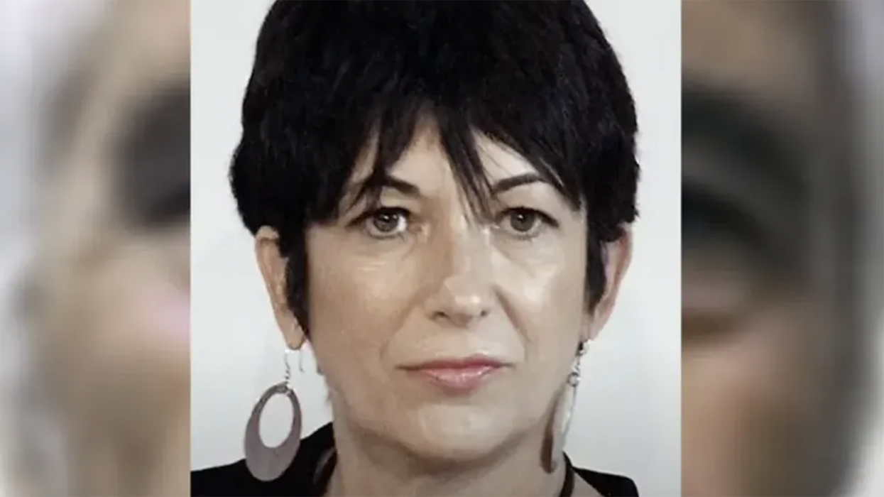 Ghislaine Maxwell hosts etiquette classes to teach other female inmates, quote, 'high moral standards'