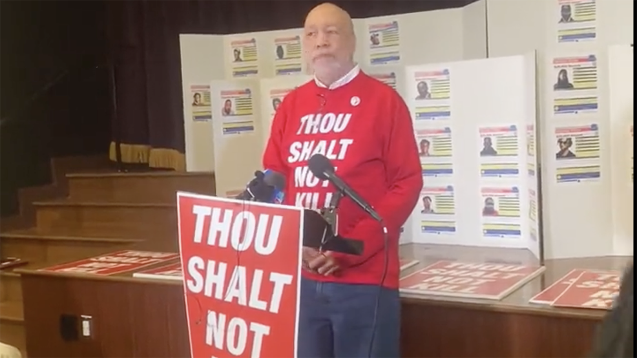 Washington D.C. reminds criminals that murder is bad by...putting up 'Thou Shalt Not Kill' posters