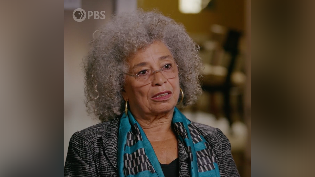 Communist and Black Panther finds out her descendants came over on the Mayflower, her reaction is glorious to watch