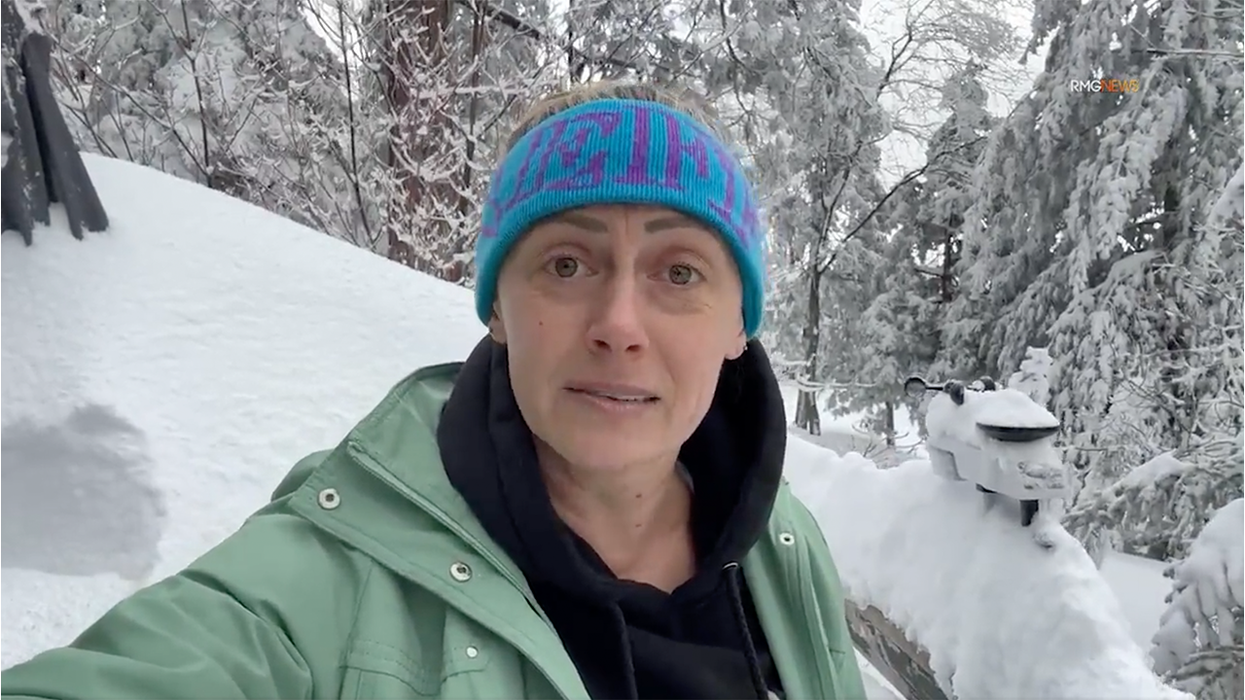 Watch: Woman trapped in brutal snowstorm begs for help because the California government isn't sending any