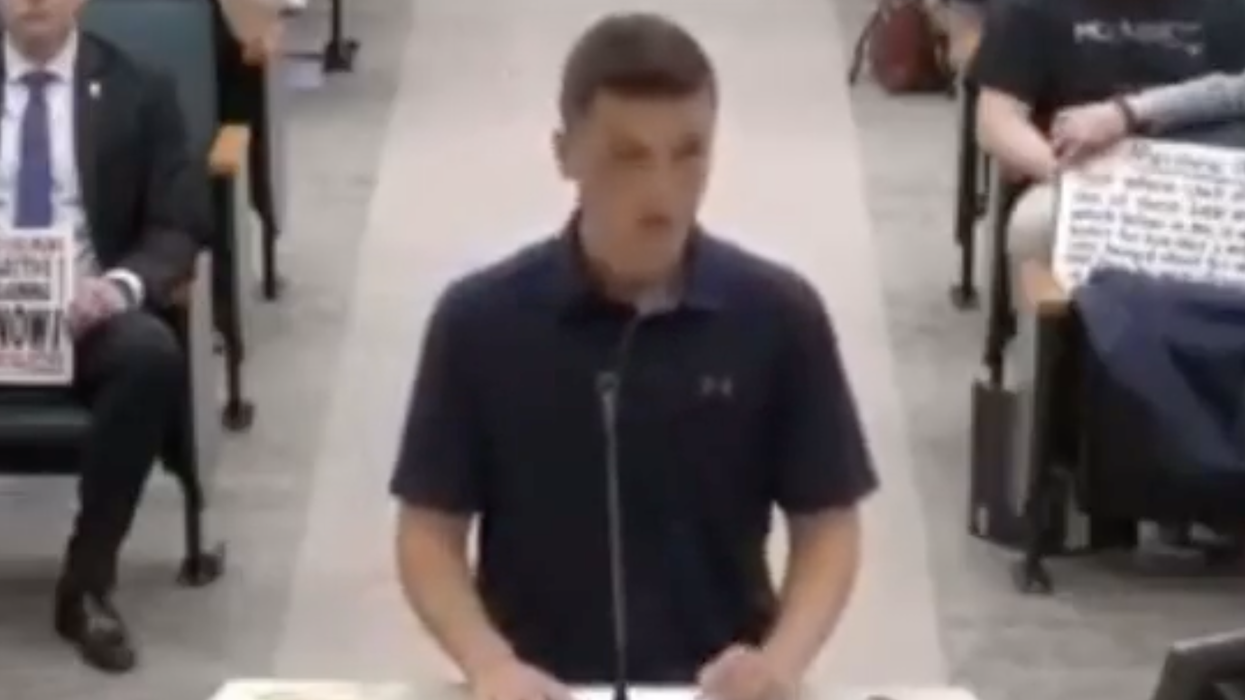 "The taste of penis": Student shares pornographic book his teacher read to the class, along with the horrific excuse