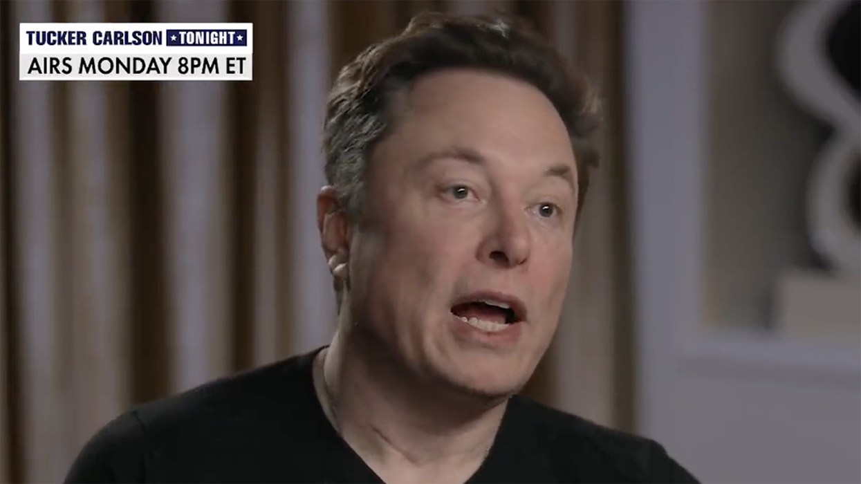 Elon Musk makes shocking claim about access government had to Twitter: sliding into our DMs?