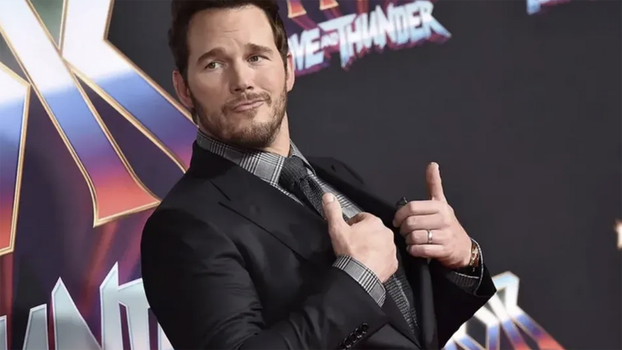 Chris Pratt quotes Bible in response to his anti-Christian haters. Also, tells them what to stick up their butt.