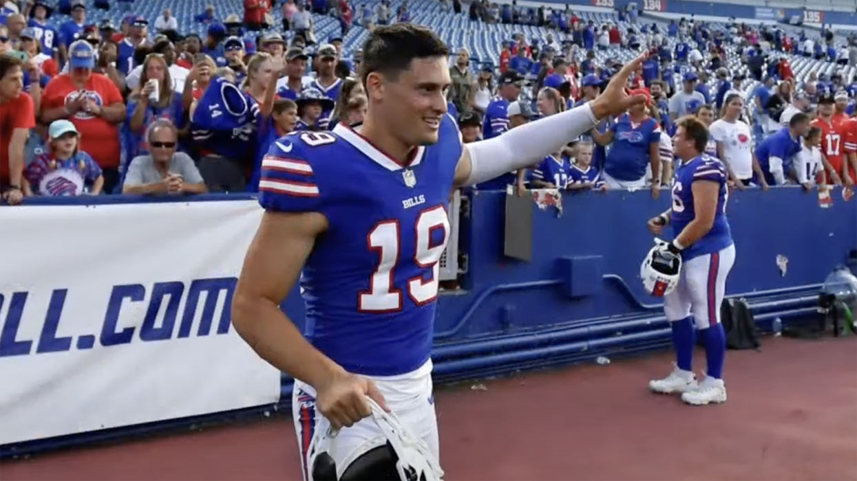 NFL star lost job over rape allegations, new evidence shows he wasn't even at the party