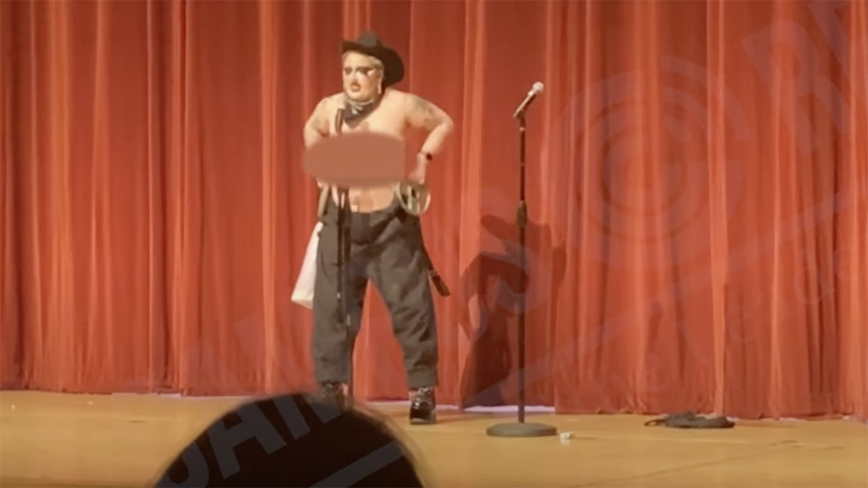 Watch: Kids exposed to "t*tty weight lifting" during yet another all-ages drag show at a school