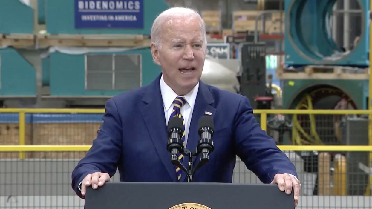 Watch: Biden's brain fails him again as he feebly attempts to praise bipartisan... finshalogshun? infalockshum?