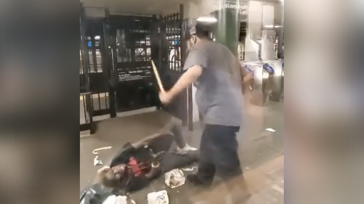 Watch: Man beats a woman for TWO MINUTES with her cane, a bystander was too busy filming to help her