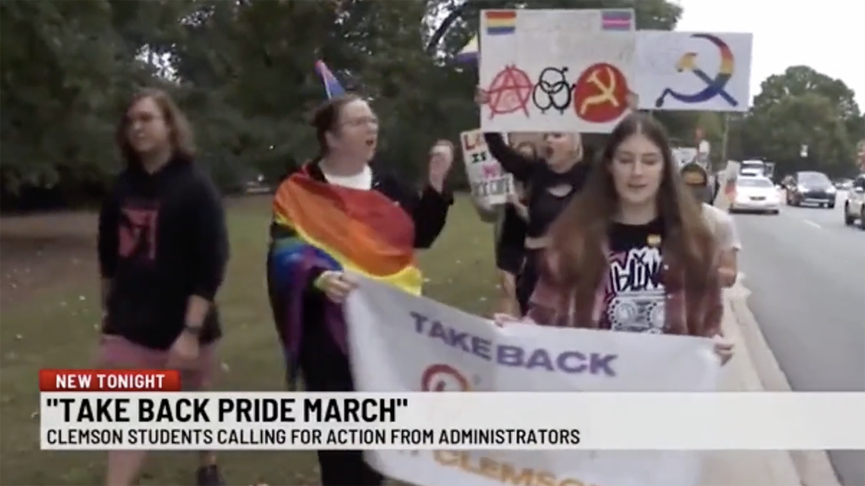 College Students Hold March To “Destigmatize Menstruation,” Protest Removal Of Tampons From MEN'S Restroom