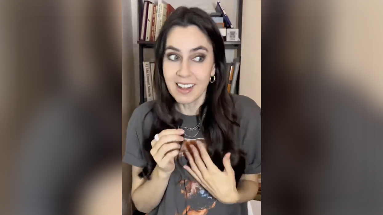 Watch: Elderly Millennial Taylor Lorenz Is Freaking Out Because Of Mass Media Layoffs, And It's Hilarious