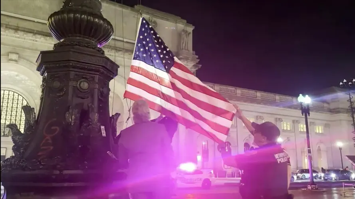 After yet another pro-Hamas protest, these PATRIOTS respond showing how much they love America