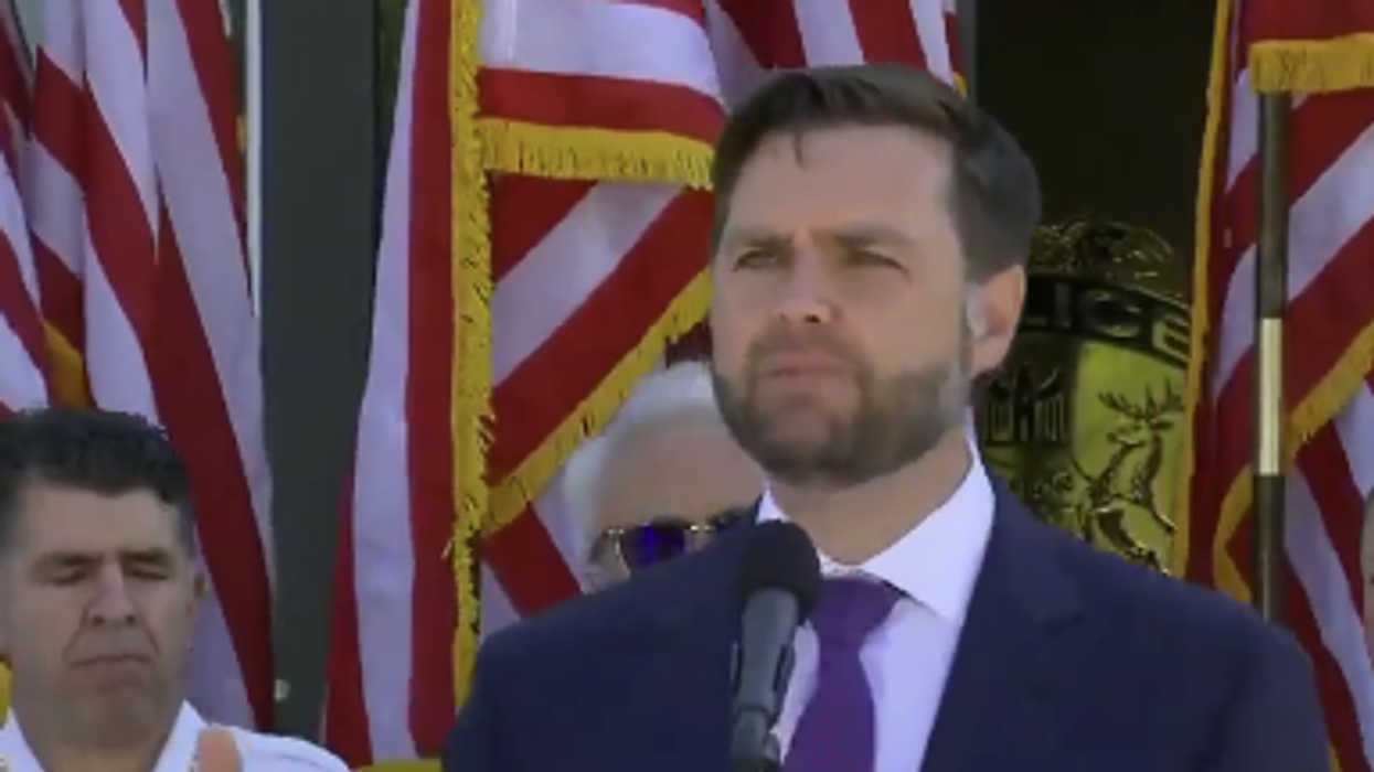 “I Think It’s Shameful:” JD Vance Slams Tim Walz For Lying About Military Service And Abandoning His Troops