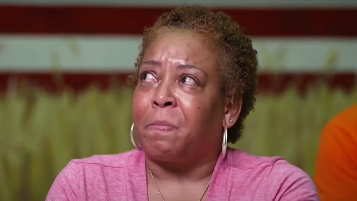 "They're killing us...": Mother driven to tears about struggling under Harris-Biden inflation