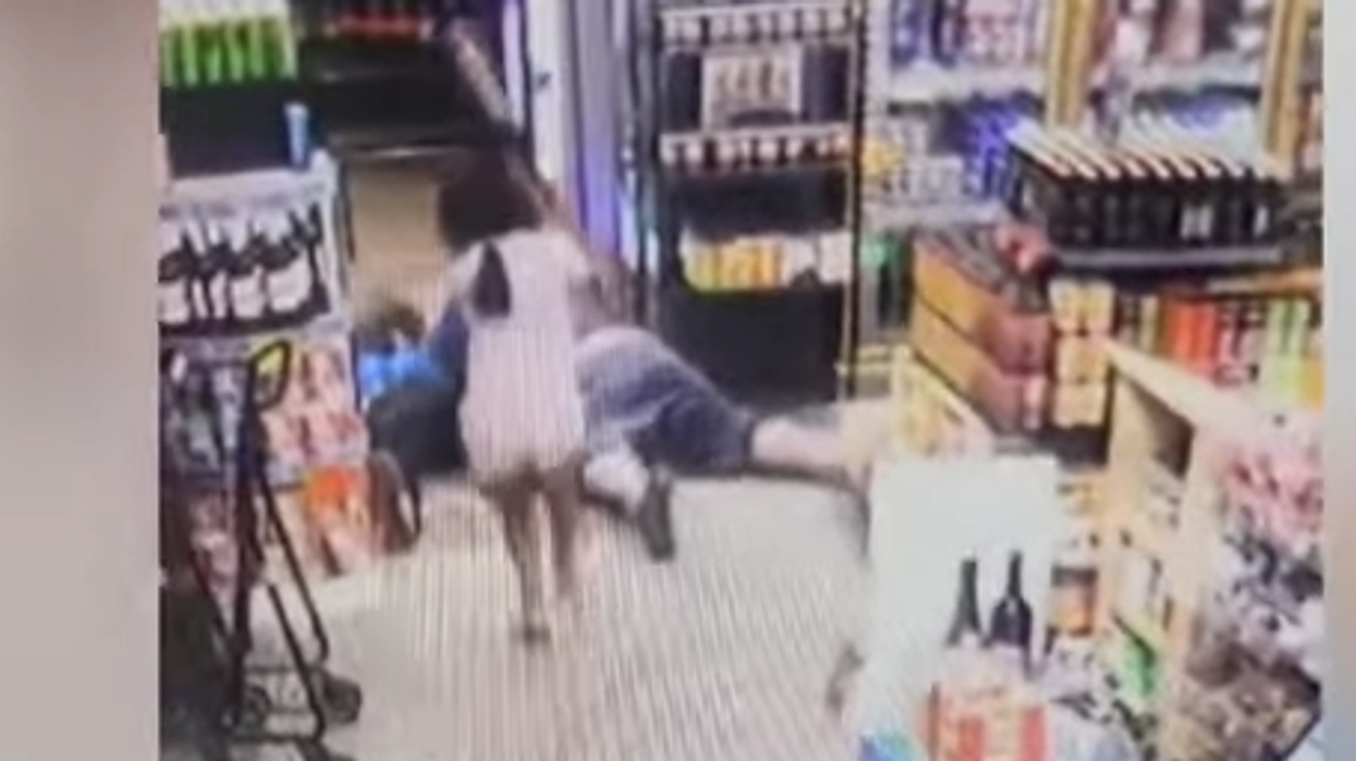 Watch: Heroic little girl fights off ARMED robber with a bat to save her daddy