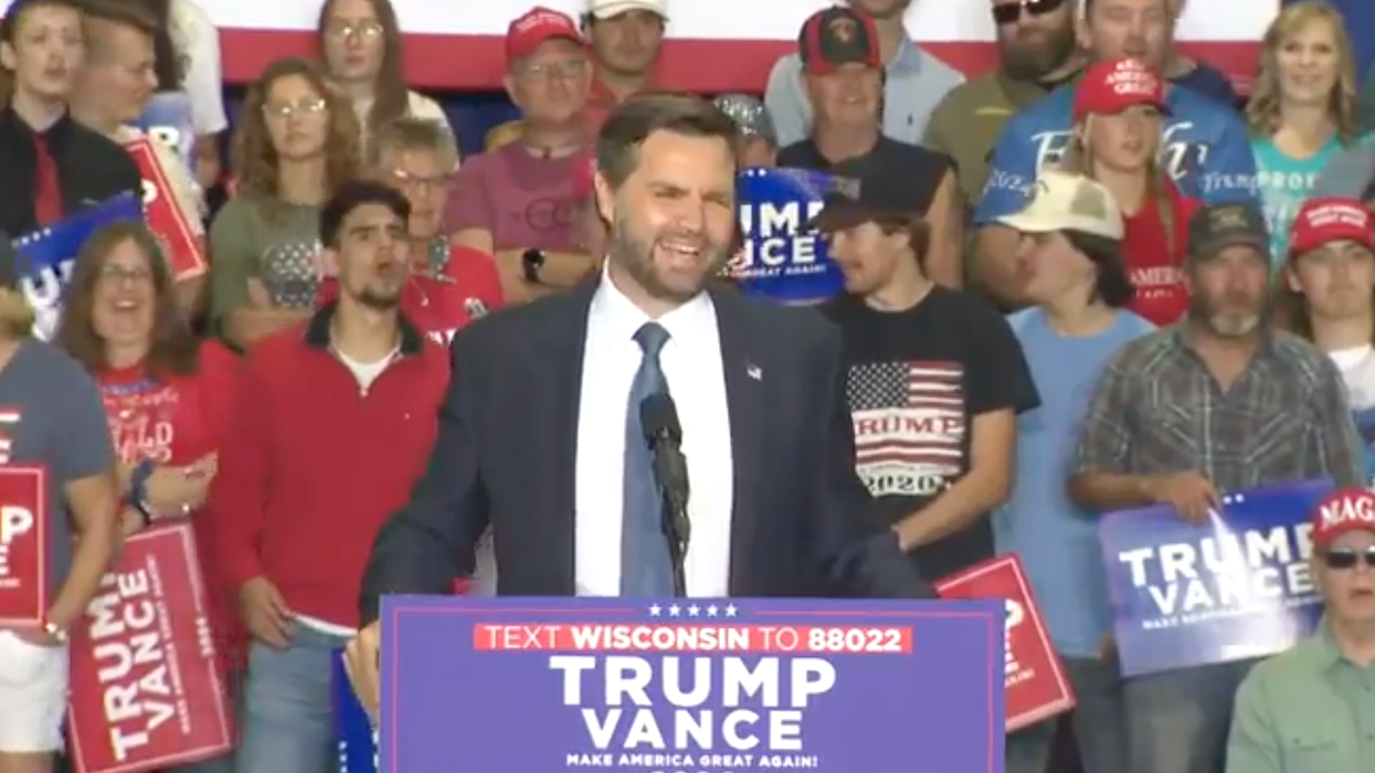 Watch: JD Vance nukes hack NYT reporter over Springfield story with a smile on his face