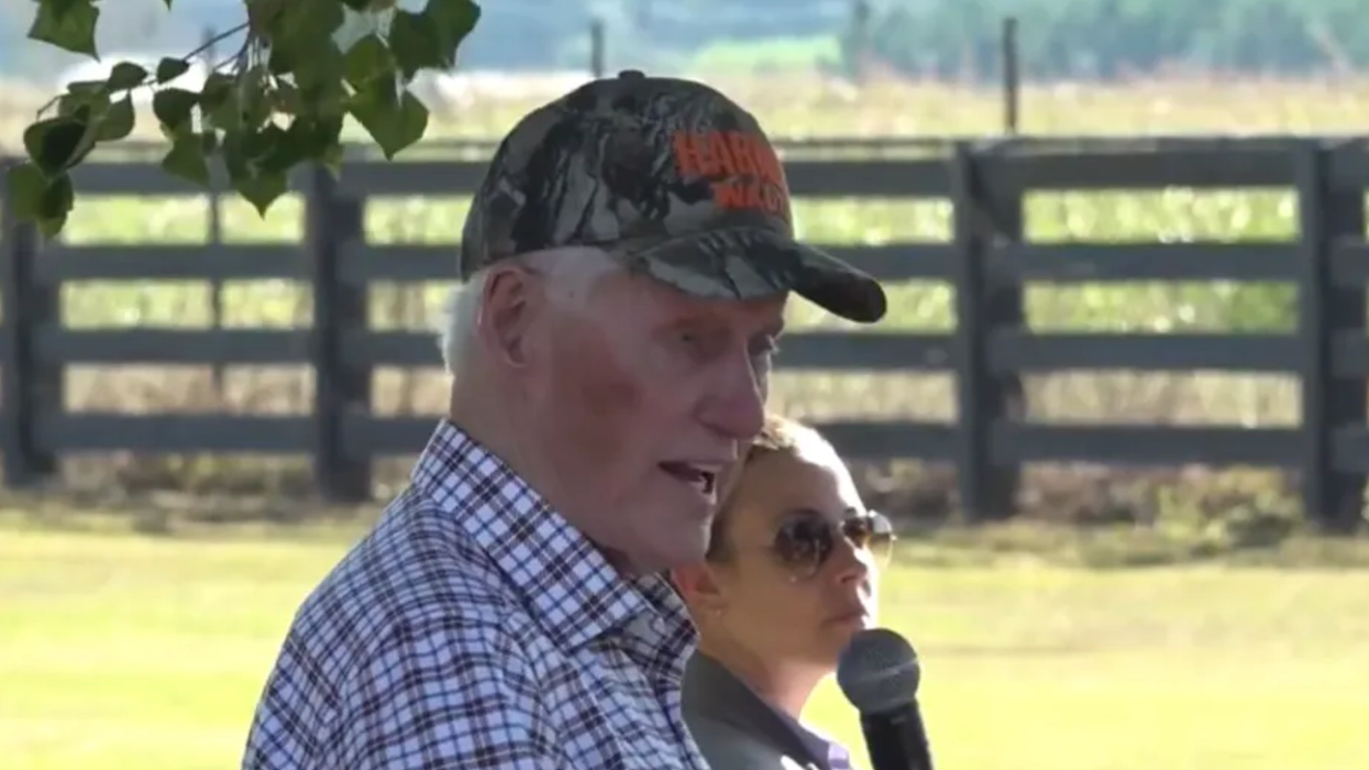 Watch: It was Bill Clinton's turn to accidentally(?) throw Kamala under the bus, and oh boy did he