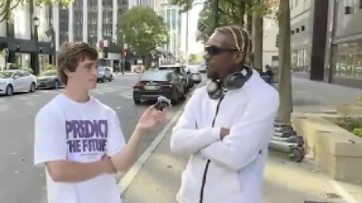 This patriot makes it clear: “If you’re truly a patriotic American, how could you not love Trump?”