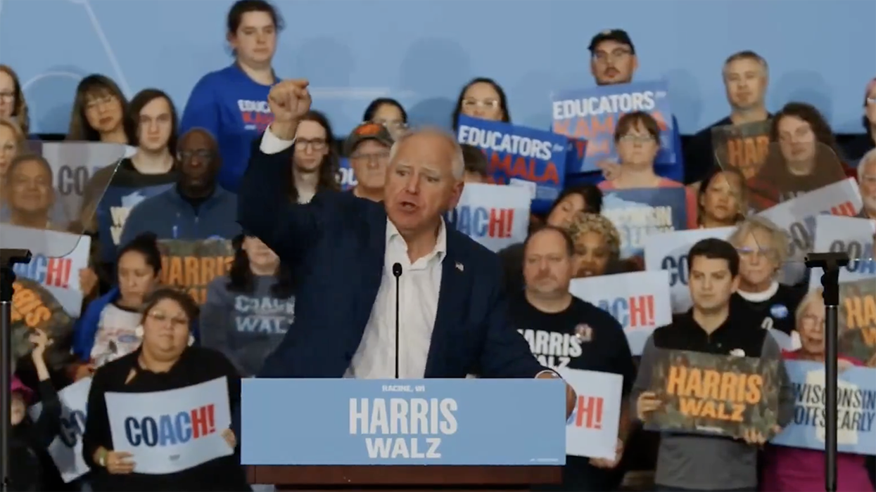 Tampon Tim Walz has unintentionally hilarious "freak out," claims Democrats are taking football back