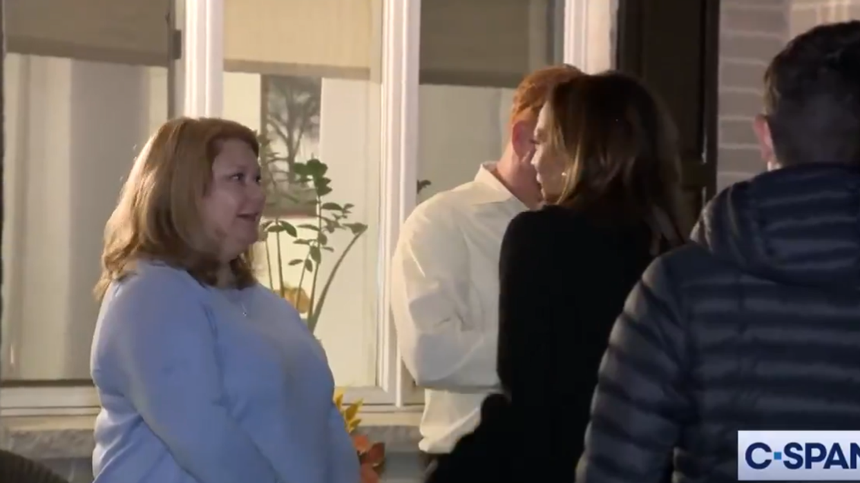 Watch: Kamala’s Staged Door Knocking Is The Cringiest Way To End Her Campaign