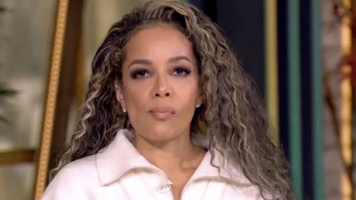 Watch: This look on Sunny Hostin face reading a legal note after SLANDERING Matt Gaetz is priceless