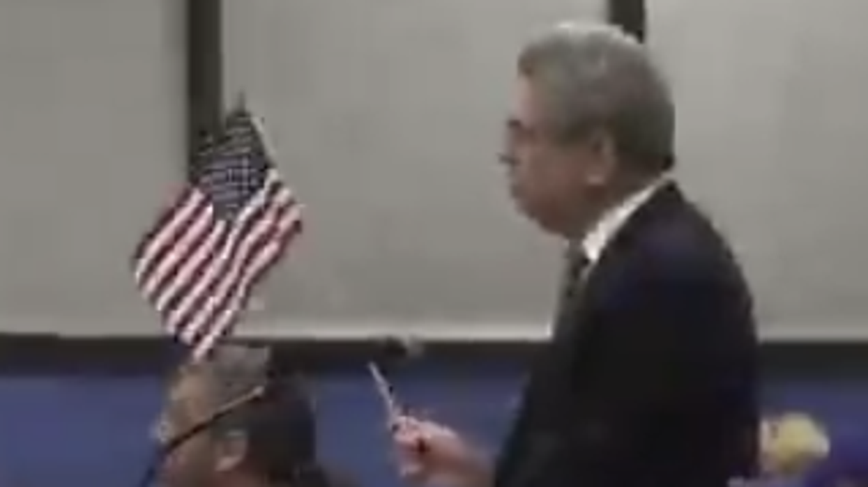Watch: Town council REMOVES patriot for bringing an American Flag to their meeting